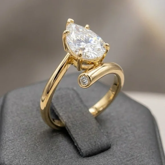 NWT 3CT Pear Cut Moissanite Adjustable Ring - GRA Certified D VVS1 - Picture 1 of 7